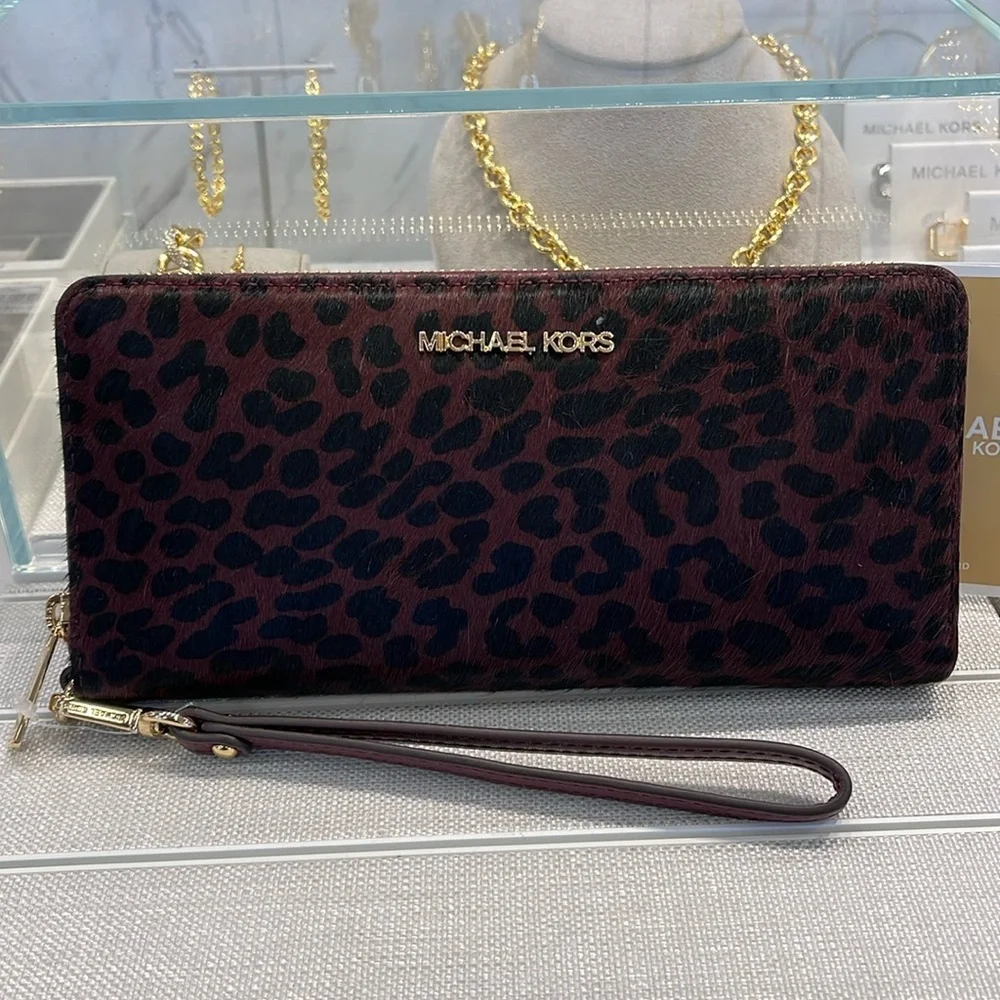 MICHAEL KORS Leather Lg Continental Wristlet Phone Wallet Exotic Print Hair Culf